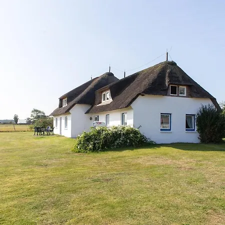 Apartment Haus Bräätlun - 2 *